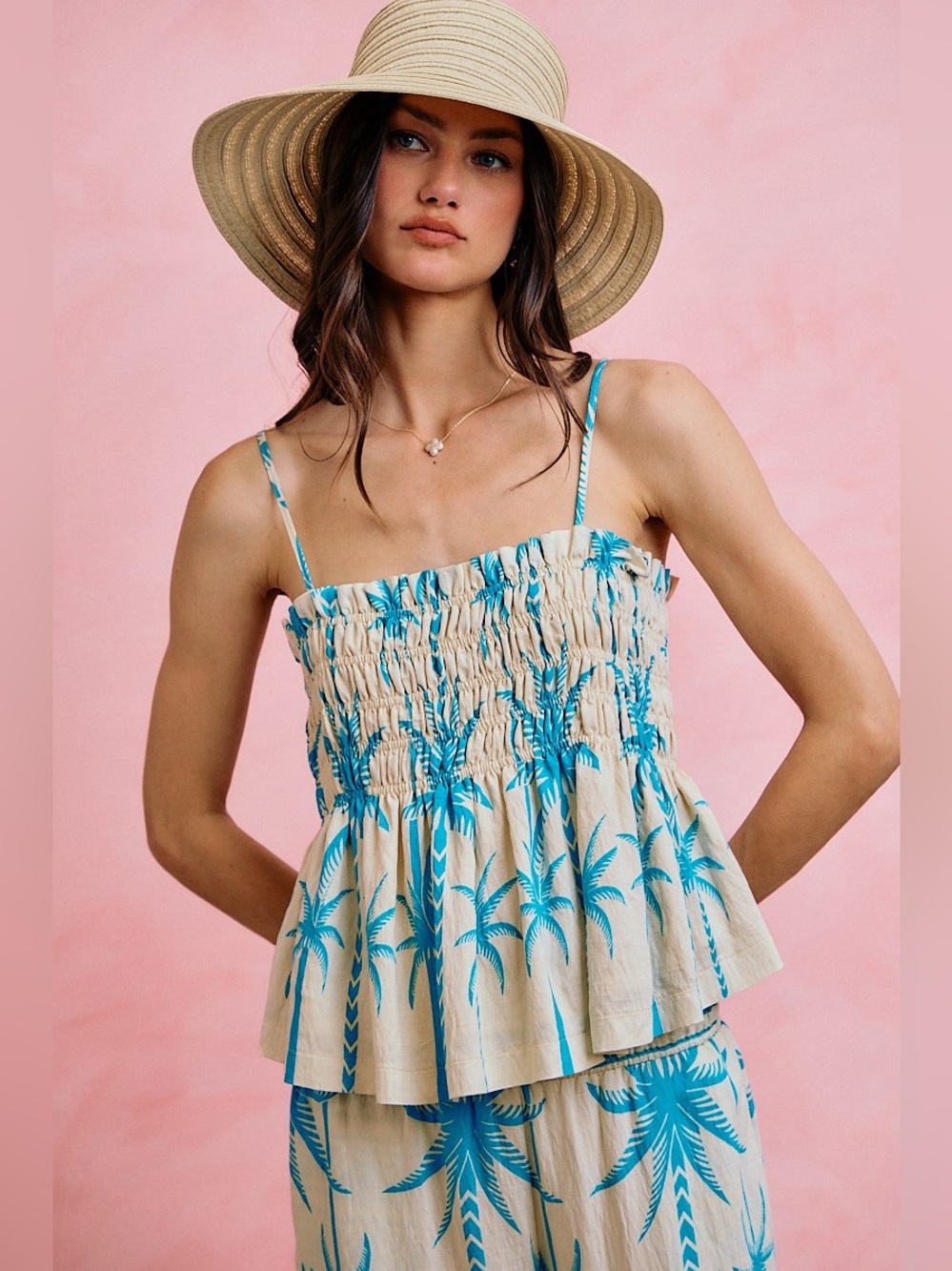 SO ME Palm Tree Smocked Bodice Adjustable Cami Top🛍️